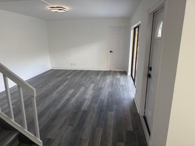 Photo - 724 Springdale Cir