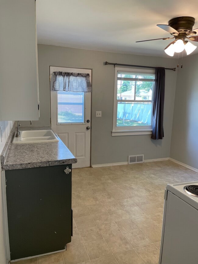 Photo - 1904 Goff Ave Unit 1904