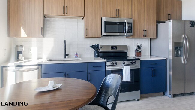 Photo - 1007 S Mint St Unidad 724