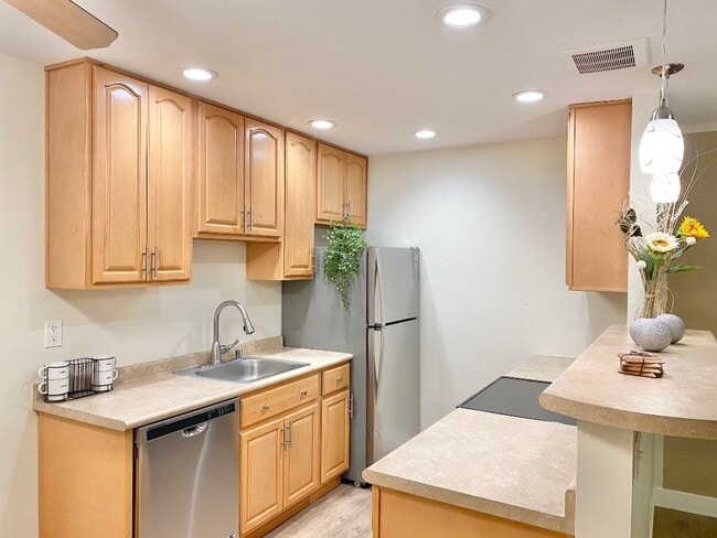 Photo - The Court Apartments