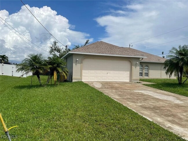 Building Photo - 3131 SW 19th Ave Rental