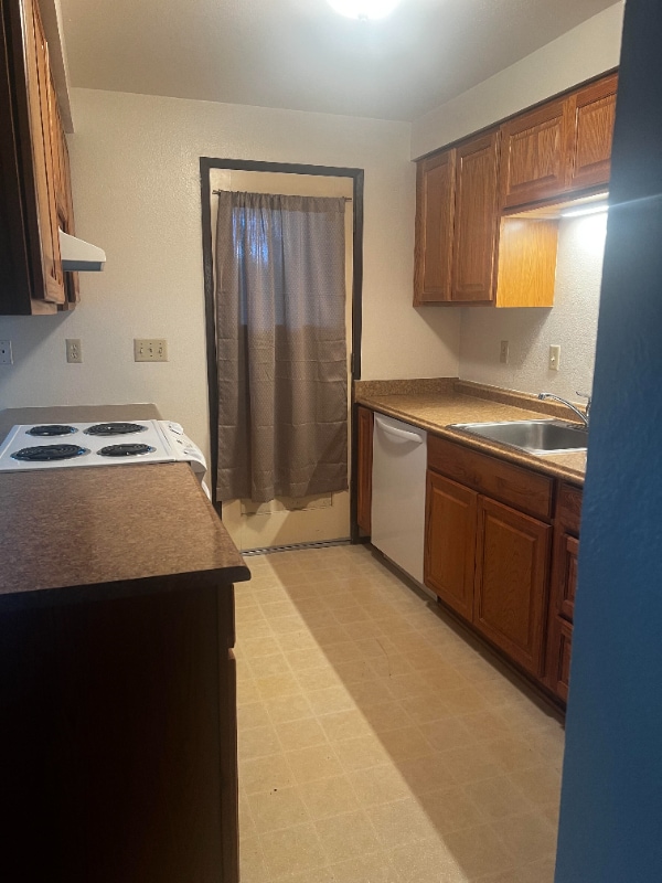 Photo - 850 SW Harrier Cir Unidad 3