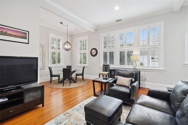 Photo - 7014 St Charles Ave Unidad J