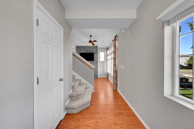 Photo - $2,595.00, 2-bed, 2.5-bath located in Aurora.