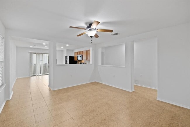 Photo - 8825 Stambourne St