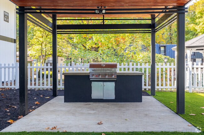 Photo - ReNew Oakridge