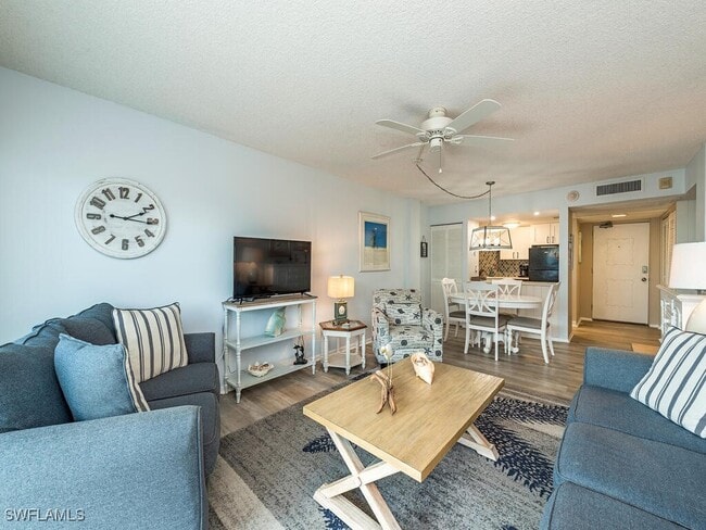 Photo - 1 Bluebill Ave Unidad 709