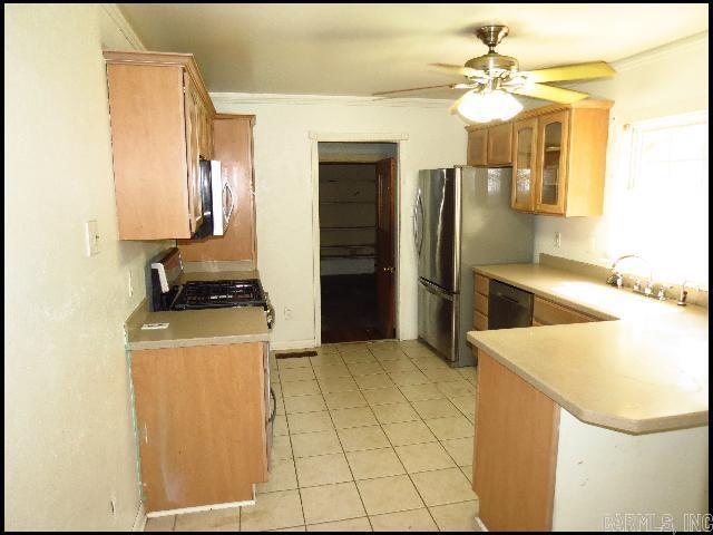 1601 Garland Ave