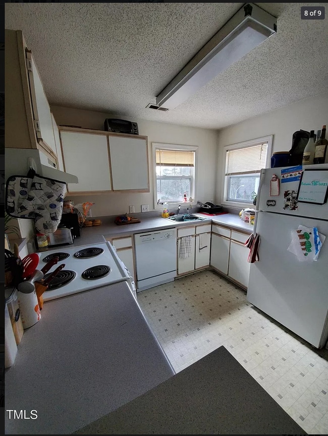 Photo - 1140 Carlton Ave Unidad 102