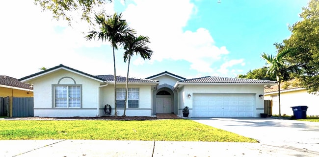 Photo - 15840 SW 152nd Ct