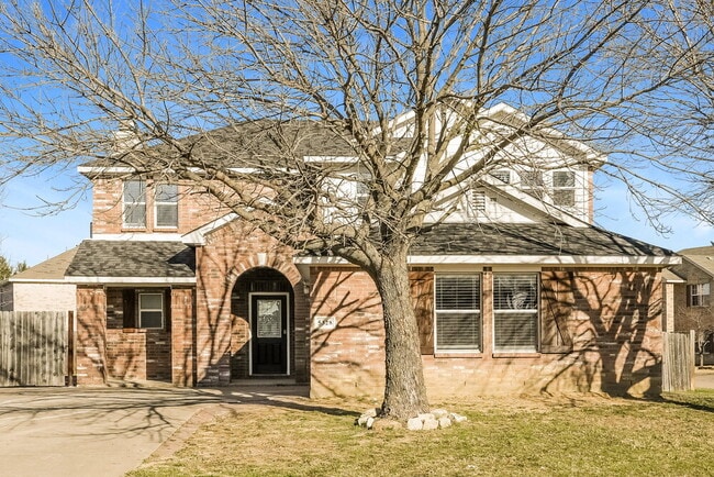 Building Photo - 5328 Nueces Ln