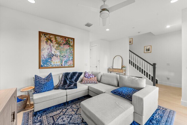 Photo - 12739 Machiavelli Way