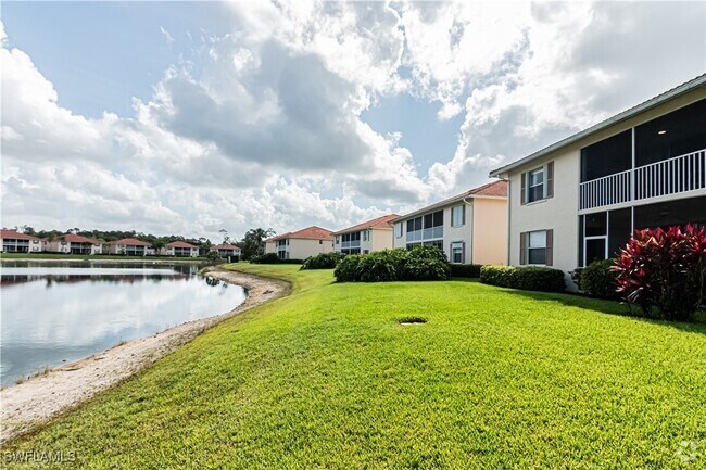 Building Photo - 260 Robin Hood Cir Unit 202 Rental