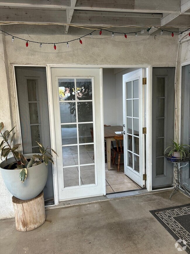 Building Photo - 11425 Wheeler Ave Unit 11425 Rental