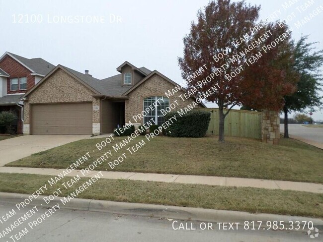 Building Photo - 4 bedroom, 2 bath House in Burleson