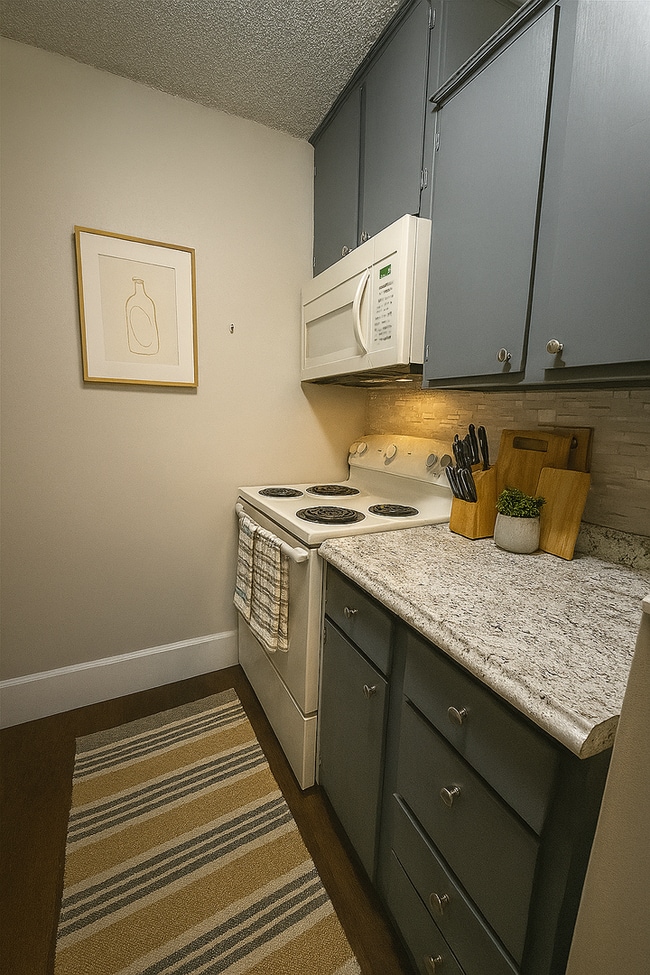 Wind Crest Apartments