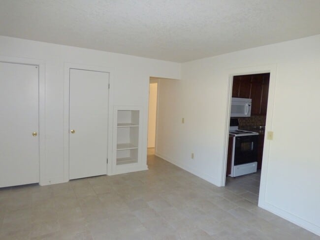 Photo - 4601 Holton Ave