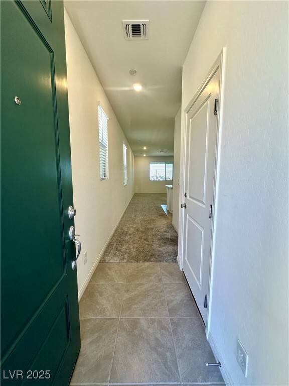 Photo - 1570 Crowned Eagle St