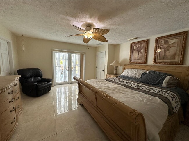 Photo - 2085 SE Hanford Rd