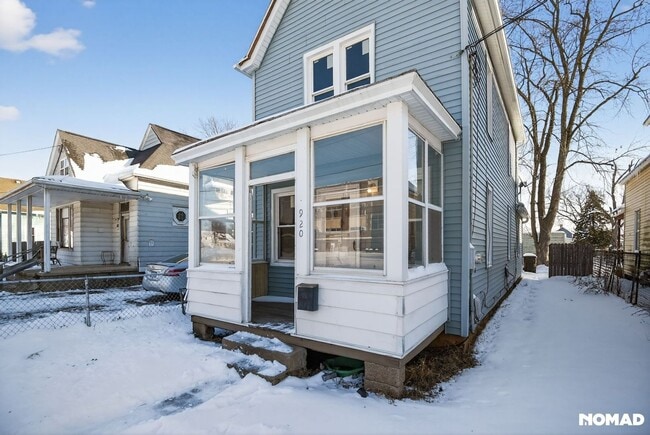 Photo - 920 S Matthew St