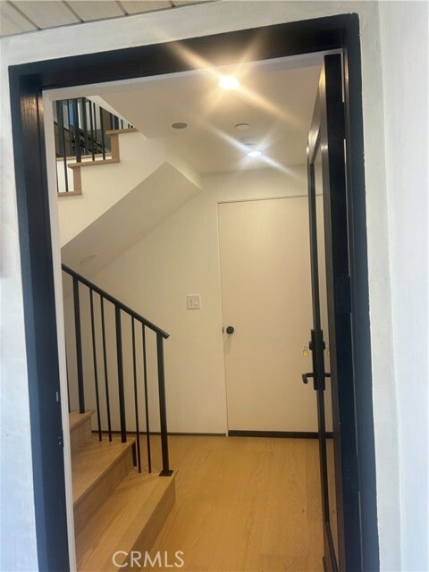 Photo - 612 Begonia Ave