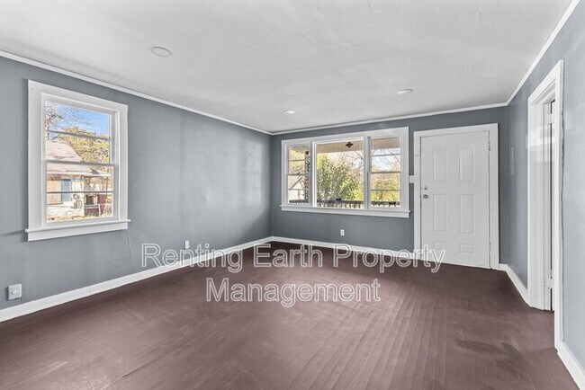 Photo - 1402 Bragg St