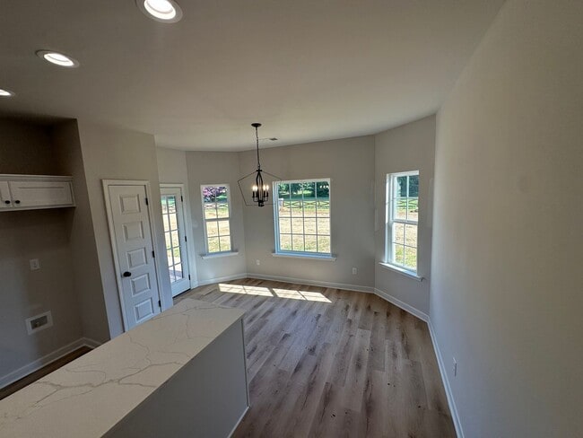 Photo - 2346 Julianna Dr