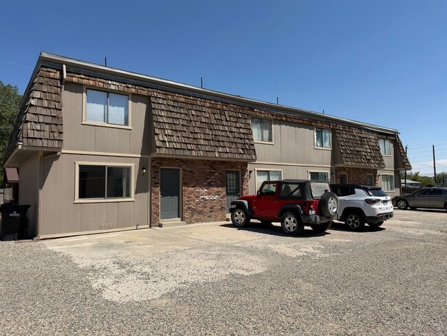 Building Photo - 3211 Opal Ct Unit A