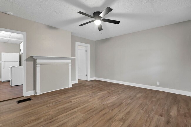 Photo - 1038-1040-1040 Forest St Unidad 1038