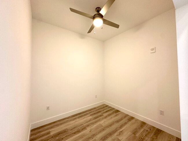 Photo - 236 NW 32nd St Unidad S4