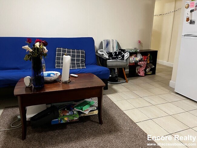 Photo - 19 Brighton Ave Unit B