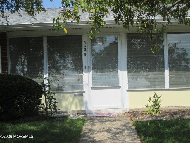 Photo - 363B Chesterfield Ct