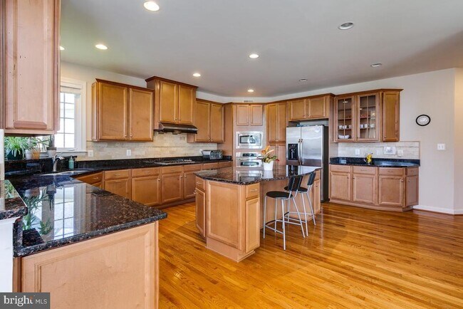 Photo - 42463 Pine Forest Dr