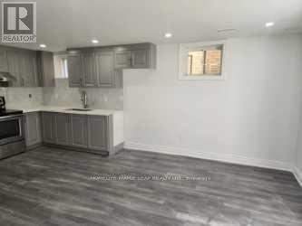 Photo - 8 Benhurst Cres