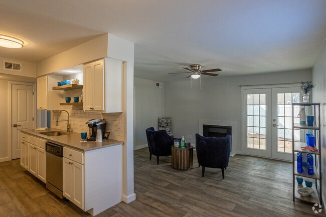 3BR, 2BA - 1330SF