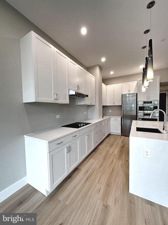 Photo - 801 N Fairfax St Unidad 214