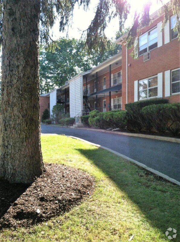 Apartments for Rent in Watchung NJ 96 Apartments