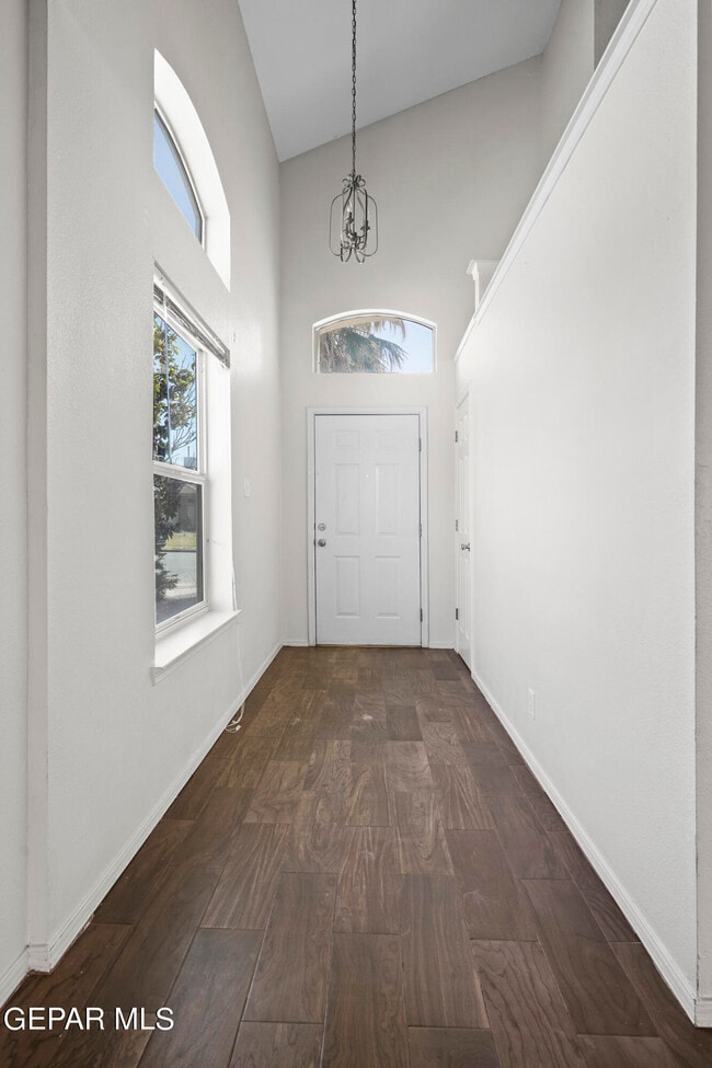 Photo - 11229 William McCool St