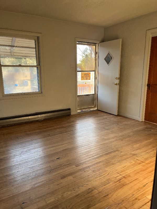 Photo - 510 N Queens Ave