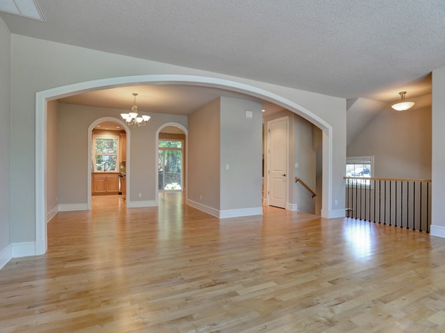 Photo - Pristine Spacious 3 Bedroom Lake Oswego Townhome | Skylights, High Ceilings, and Mt. Park Trails ...