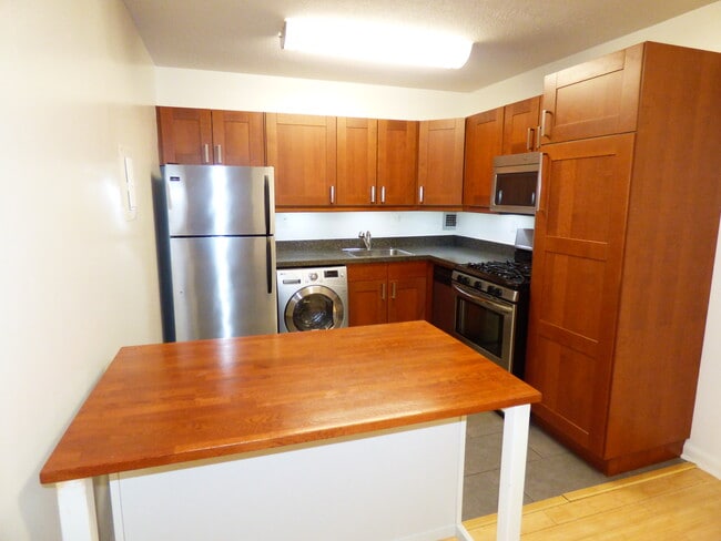 Photo - Windsor House Apartments