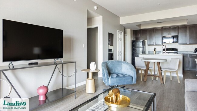 Photo - 4590 Winkler Ave Unidad 5-302.1407659