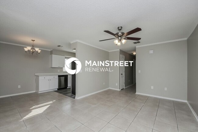 3 Bedroom Pet-Friendly Home in apopka, FL with Main Street Renewal