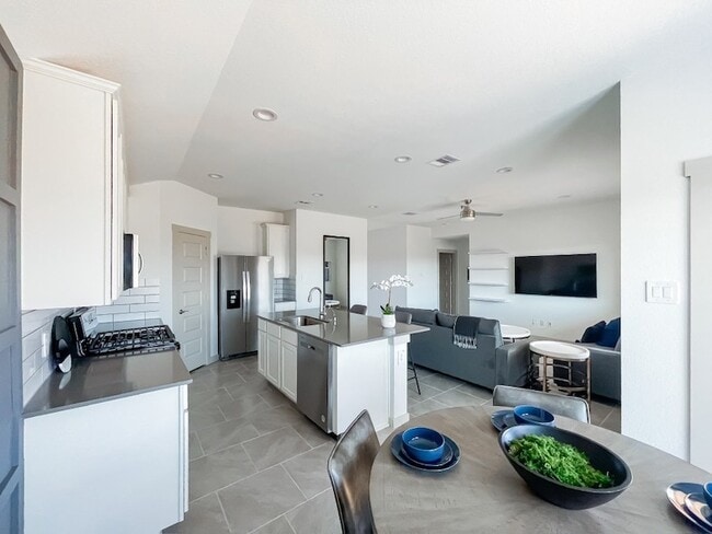 Photo - 29830 Wildcat Wy