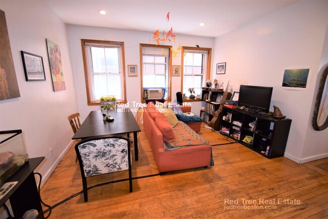 Photo - 18 Aberdeen St Condo Unit #4