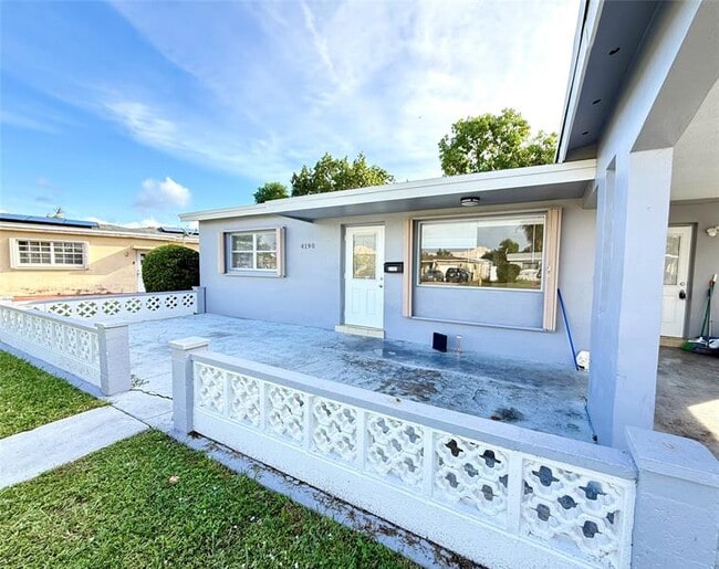 Photo - 4190 NW 45th St