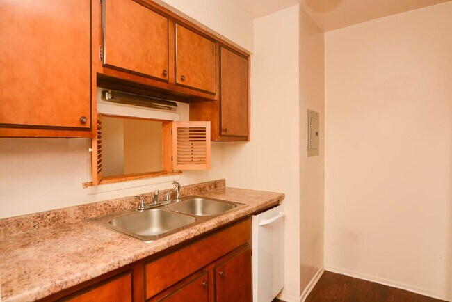 Photo - 665 W Wrightwood Ave Unit 514