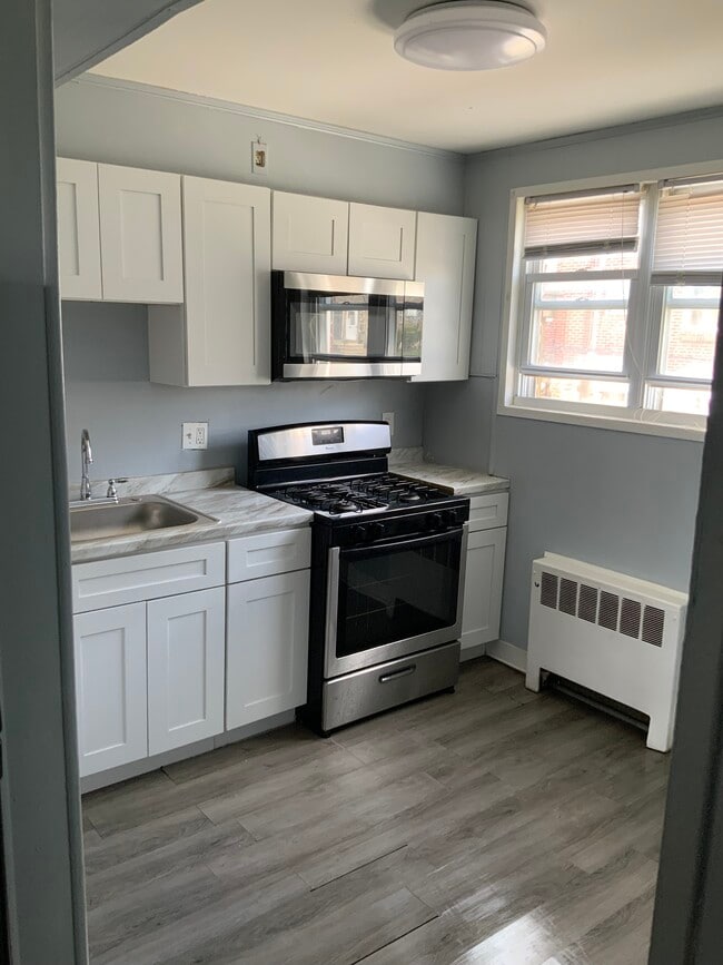 Photo - 6254 Everett Ave Unit 2