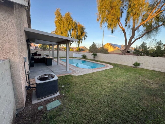 Photo - 3 BED, 2 bath, Single Story