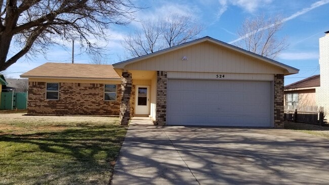 Building Photo - HOME ON QUIET STREET NEAR HOSPITAL
